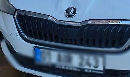 Adana'da öğretmenin otomobiline molotoflu saldırı girişimi