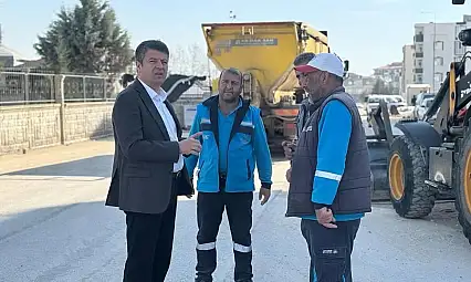 Adıyaman Belediyesi 8 Mahallede Yama ve Dolgu Çalışmalarını Sürdürüyor