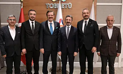 Adıyaman heyetinden TOBB Başkanı Hisarcıklıoğlu'na ziyaret