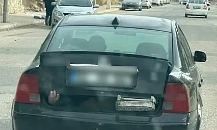 Bagajdan çıkan el görenleri şaşırttı