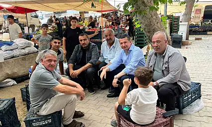 Esnaf Başkan Olgun, pazarcı esnafıyla bir araya geldi