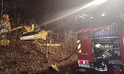 Hırvatistan İtfaiyeciler Birliği, Türkiye'ye ait yangın söndürme uçağının Senj kenti yakınlarında düştüğünü ve pilotun hayatını kaybettiğini açıklayarak,