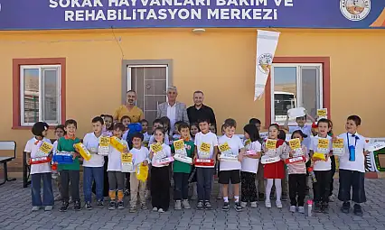 Kahta Belediyesi'nden Hayvanları Koruma Günü'nde anlamlı etkinlik