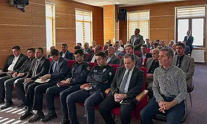 Kaymakam Yıldız, muhtarlarla toplantı düzenledi