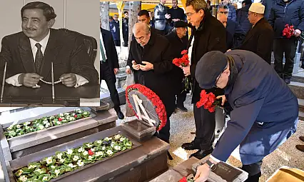 Sanko'nun Kurucusu Sani Konukoğlu, mezarı başında anıldı