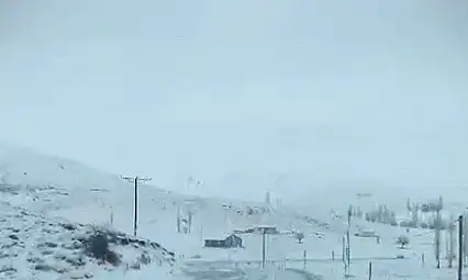 Sincik-Malatya yolunda kar yağışı etkili oluyor