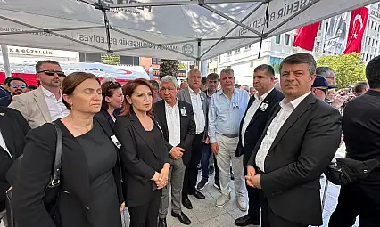 Tutdere Ferdi Zeyrek'in cenaze törenine katıldı