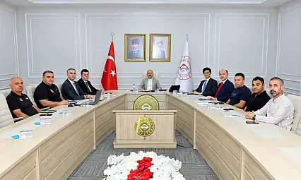 Vali yardımcıları değerlendirme toplantısı yapıldı