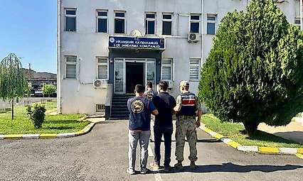Viranşehir'de aranan şahıs yakalandı