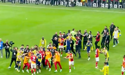 Derbi sonrası kavga çıktı