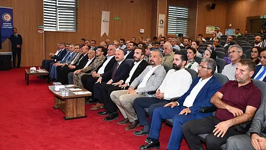 Adıyaman Ticaret ve Sanayi Odası'nda 'Mesleki eğitimle gençlerin istihdamı' projesi kapanış toplantısı yapıldı