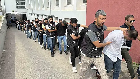 Uyuşturucu operasyonunda 152 kişi tutuklanarak cezaevine gönderildi
