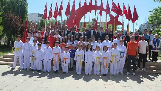 19 Mayıs Gençlik ve Spor Bayramı Kahta'da coşkuyla kutlandı