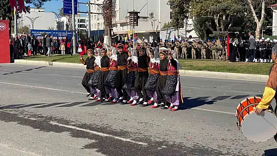 29 Ekim Cumhuriyet Bayramı Adıyaman'da coşkuyla kutlandı