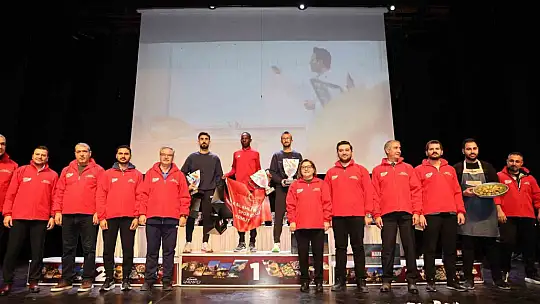 7. Gazi Yarı Maratonu'nda ödüller sahiplerini buldu