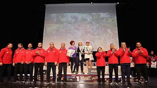 7. Gazi Yarı Maratonu'nda ödüller sahiplerini buldu