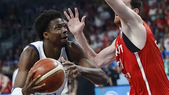 A Milli Erkek Basketbol Takımı finalde