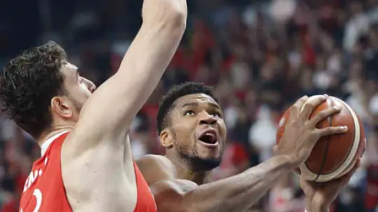 A Milli Erkek Basketbol Takımı finalde