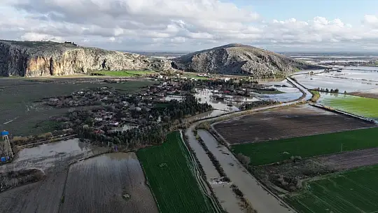 Adana'da afetin boyutu havadan görüntülendi