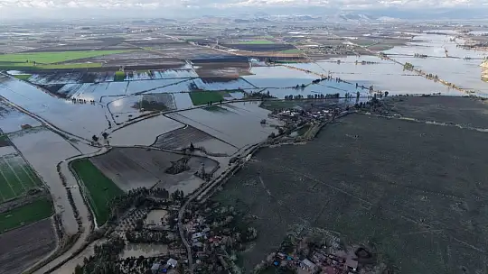 Adana'da afetin boyutu havadan görüntülendi