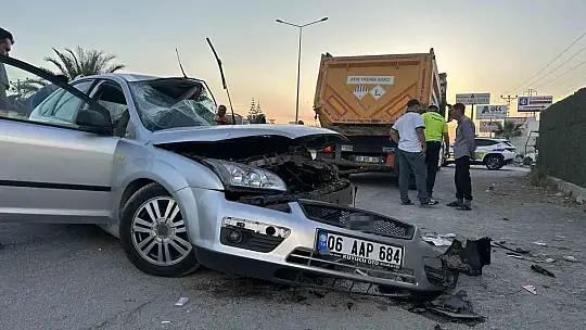 Adana'da feci kaza: 2 infaz koruma memuru öldü, 1 yaralı