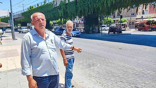 Adana'da feci kaza: Yolun karşısına geçerken iki aracın çarptığı çocuk hayatını kaybetti