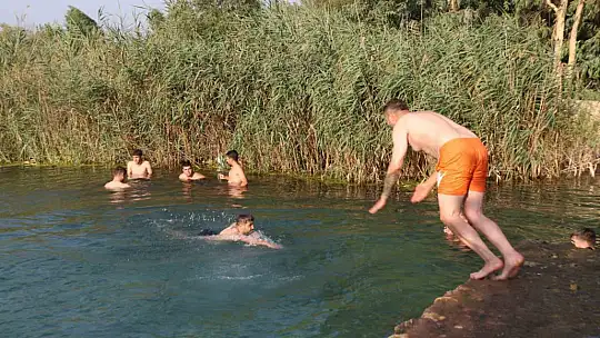 Adana'da hissedilen sıcaklık 50 dereciyi buluyor