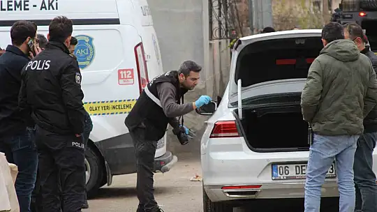 Adana'da taşlı, sopalı, silahlı kavga: 1 ölü, 5 yaralı