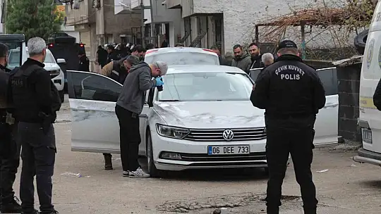 Adana'da taşlı, sopalı, silahlı kavga: 1 ölü, 5 yaralı