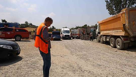 Adana'daki göçükte çalışma sırasında kaya parçası düşmüş