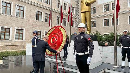 Adıyaman'da 10 Kasım anma töreni
