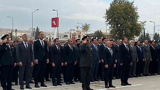Adıyaman'da 10 Kasım anma töreni