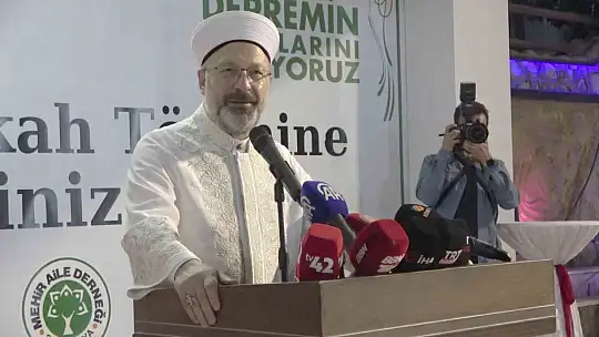 Adıyaman'da 100 depremzede çiftin nikahı kıyıldı