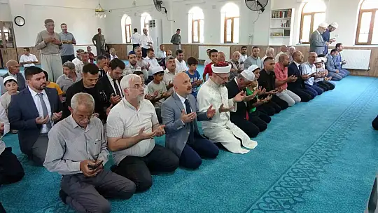 Adıyaman'da deprem sonrası yapılan cami ve Kur'an kurslarının toplu açılışı yapıldı