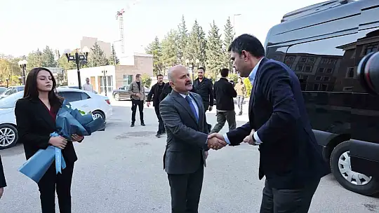 Adıyaman'da depremin izleri siliniyor