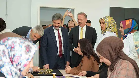 Adıyaman'da dijital sınıf açılışı gerçekleştirildi