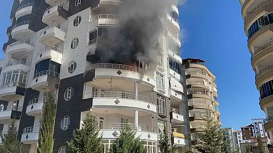 Adıyaman'da korkutan yangın! 4 kişi zehirlendi