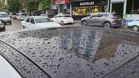 Adıyaman'da önce toz taşınımı sonra yağmur etkili oldu