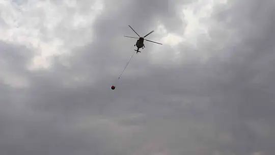 Adıyaman'da orman yangınına helikopterle müdahale edildi