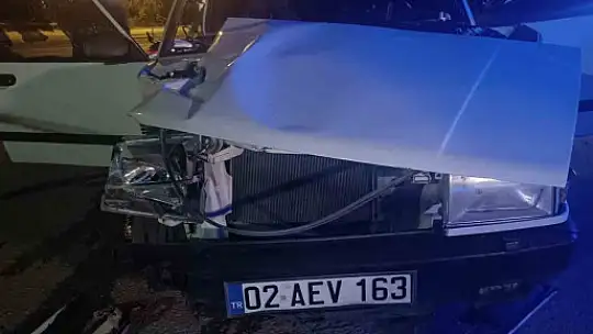 Adıyaman'da otomobil ile çarpışan motosikletin sürücüsü hayatını kaybetti