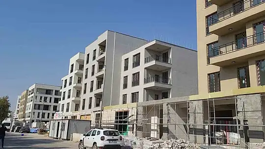 Adıyaman'da rezerv alandaki binalar yükseliyor