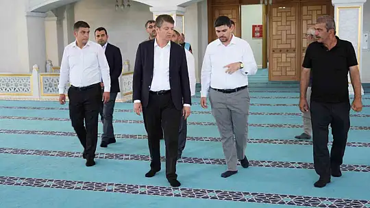 Adıyaman'da Safvan Bin Muattal Türbesi'nde temizlik çalışması