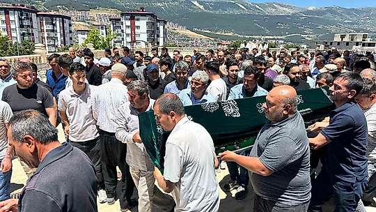 Adıyaman'daki motosiklet kazasında hayatını kaybeden genç son yolculuğuna uğurlandı