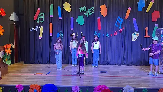 Adıyaman Doğa Kolejinde Dil Festivali coşkusu