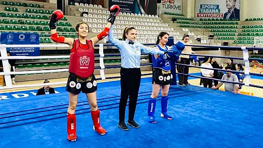 Adıyamanlı Muaythai sporcularından bölge şampiyonasında büyük başarı