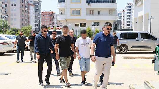 Adliye önündeki silahlı kavganın 4 şüphelisi serbest bırakıldı