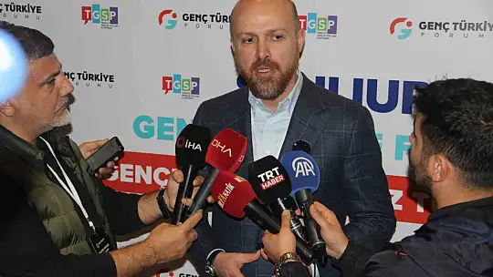 AK Parti Sözcüsü Ömer Çelik ve Bilal Erdoğan Şanlıurfa'da gençlerle buluştu