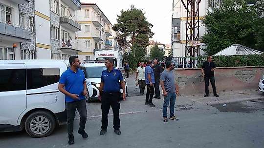 Akrabalar arasında tartışma kavgaya dönüştü: 6 yaralı
