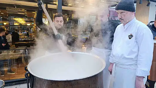 Alpedo'dan soğuk kış akşamı 1 ton ücretsiz salep ikramı