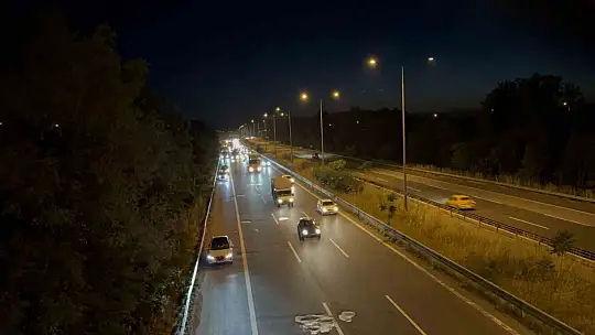 Anadolu Otoyolu Düzce geçişinde akıcı yoğunluk devam ediyor